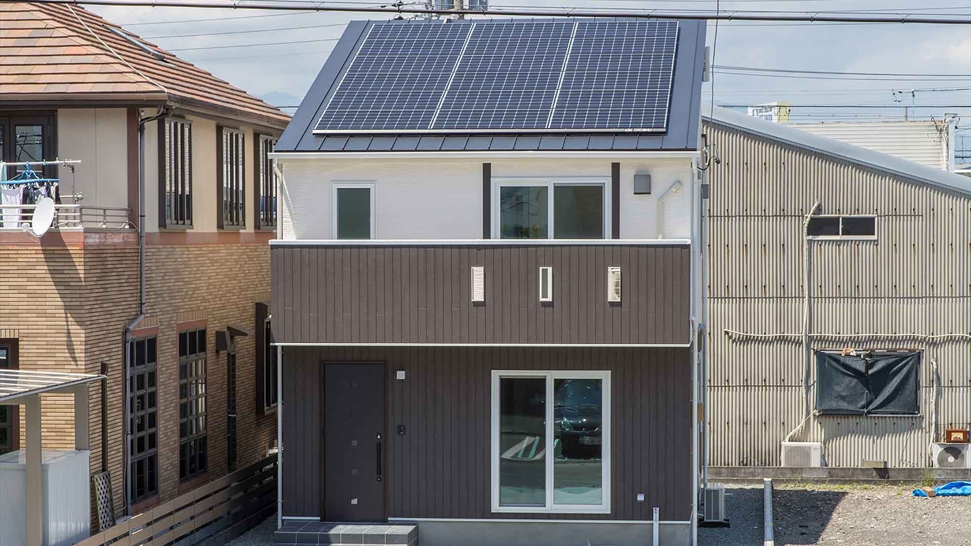 ハウテックスのZEH住宅には4.5Kwの太陽光パネルを搭載